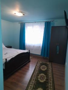 Foto dalla galleria di Cazare Slivuț Prislop a Silvaşu de Jos