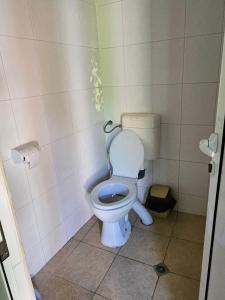 A bathroom at Orehite-Family Hotel ,Food & Pool