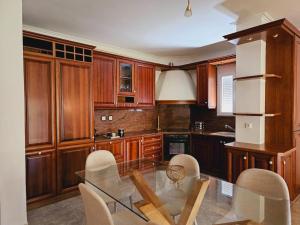 A kitchen or kitchenette at Corfu Villa Kanoni