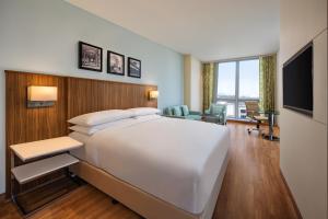 Postel nebo postele na pokoji v ubytování Fairfield by Marriott Agra
