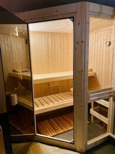 Narivoodi või narivoodid majutusasutuse LITELIVING Familiensuite BoHo toas