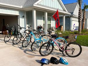 Jízda na kole v ubytování On Seabatical in Windmark Resort! - Bikes, Walk to Beach, Pool, Beach Gear, Golf Cart Avail! nebo okolí