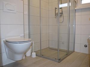 Kupaonica u objektu Apartment Ursus Još 14 fotografija