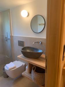 Gallery image of Tsapini Houses in Riglia +49 photos