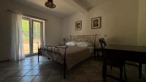 Ένα ή περισσότερα κρεβάτια σε δωμάτιο στο Apartman Merania