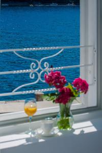 Gallery image of La Porta 3,seaview apartment in the center in Cavtat