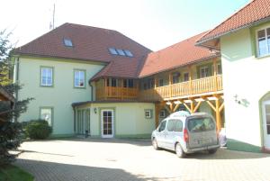 Gallery image of Hotel Atawa in Raby