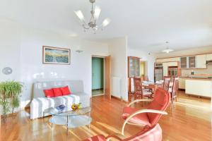 Η κουζίνα ή μικρή κουζίνα στο Apartment Insula