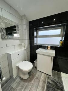 Ένα μπάνιο στο Gorgeous Budget Room