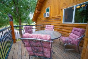منطقة جلوس في Alpine Lodge Hotel