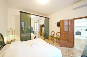 Posteľ alebo postele v izbe v ubytovaní DolceVita Apartments N 496