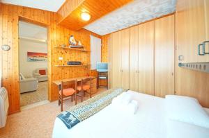 Posteľ alebo postele v izbe v ubytovaní DolceVita Apartments N 496