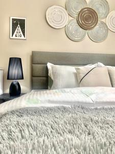 Afbeelding uit fotogalerij van - Cozy Apartment in Quite Area - in Tasjkent