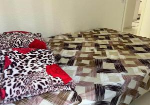 Ένα ή περισσότερα κρεβάτια σε δωμάτιο στο 3 Prox Aeroporto Confins, Cid Galo, 15min Belo horizonte