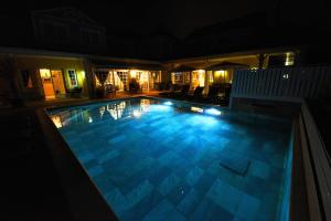 Bassein majutusasutuses Hotel Le Cilaos või selle lähedal