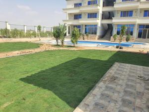 Gallery image of فندق الفخامة in El-Qaṭṭa +8 photos