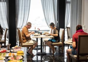 Hosté ubytování Family Hanoi Hotel