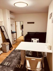 Posezení v ubytování 道頓堀House