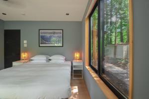 Gallery image of Hakuba Arboretum — Luxury Chalet in Forest Setting in Hakuba +28 photos