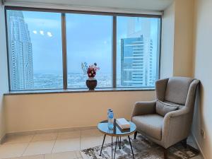 Posezení v ubytování Trinity Holiday Homes - Sheikh Zayed Road Near to Financial Center Metro Station
