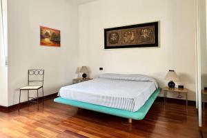 Gallery image of Silenzioso e spazioso appartamento in centro in Cagliari +7 photos