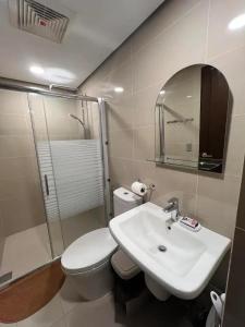 Koupelna v ubytování Studio Unit located at 38 Park Avenue Condominium in IT Park Cebu