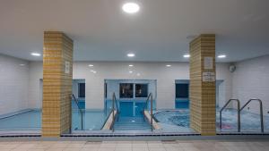 The swimming pool at or close to Hotel Toliar