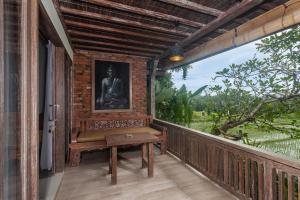 Balkón nebo terasa v ubytování Teba Suci Suite and Villas