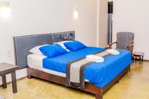 Ένα ή περισσότερα κρεβάτια σε δωμάτιο στο ShiCo Transit Hotel