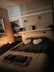 Llit o llits en una habitació de Petit Cocon cosy au cœur du village d'Allauch