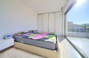 Ένα ή περισσότερα κρεβάτια σε δωμάτιο στο Villa Sia +42 φωτογραφίες