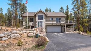 Το κτήριο όπου στεγάζεται  η παραθεριστική κατοικία