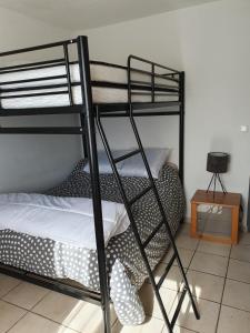 Fotografie z fotogalerie ubytování Bel appartement à 400 mètres de la rivière de l'Ardèche et de Vallon-Pont-d'Arc v destinaci Salavas