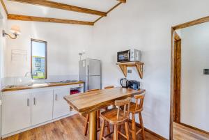 Gallery image of POR ELIMINAR Pacific Cabin 2B W Wifi Smart TV & Parking in Algarrobo