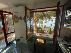 Galeriebild der Unterkunft Donna Laura Sea Front in Santa Maria di Castellabate