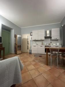 Кухня або міні-кухня у Casa del Nonno