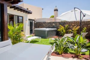 Fotografie z fotogalerie ubytování Villas Alondra v destinaci Puerto del Carmen