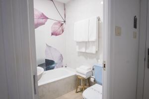 Koupelna v ubytování Hotel Alda Coruñamar + 82 fotografií