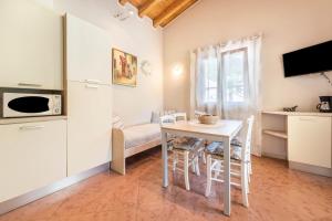 Kuchyň nebo kuchyňský kout v ubytování Residence Tatiana B3