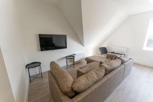 Ein Sitzbereich in der Unterkunft Contemporary 2 Bed Apartment Solihull NEC BHX