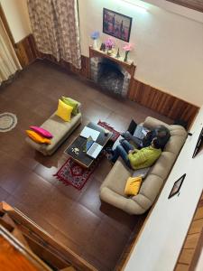 A seating area at Vamika Cottages