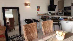 Una cocina o kitchenette en Appt T3 VUE MER