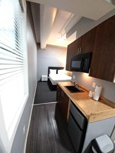 Η κουζίνα ή μικρή κουζίνα στο Enjoy Spring Time In Boston 406