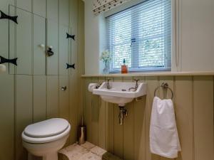 Ένα μπάνιο στο 3 Bed in Minehead 78698 +20 φωτογραφίες