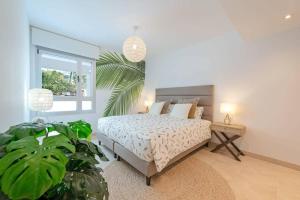 Kép LUXURY PENTHOUSE MARBELLA WIFI POOLS NETFLIX GOLF szállásáról Benahavísban a galériában