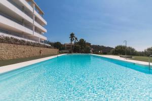 Kép LUXURY PENTHOUSE MARBELLA WIFI POOLS NETFLIX GOLF szállásáról Benahavísban a galériában