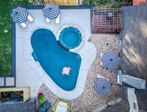 Foto de la galería de 2King Suites HeatedPool Arcade and Pickleball en Cypress