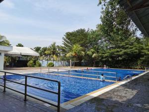 Bazén v ubytování MySuite Studio Apartment Melaka Waterpark Resort Free Tickets nebo v jeho okolí
