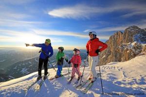 Goście zatrzymujący się w obiekcie Alpenrock Schladming by ALPS RESORTS