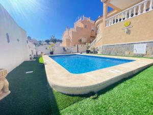 Kép Traditional 3 bedroom Villa with Pool CQ22 szállásáról Ciudad Quesadában a galériában